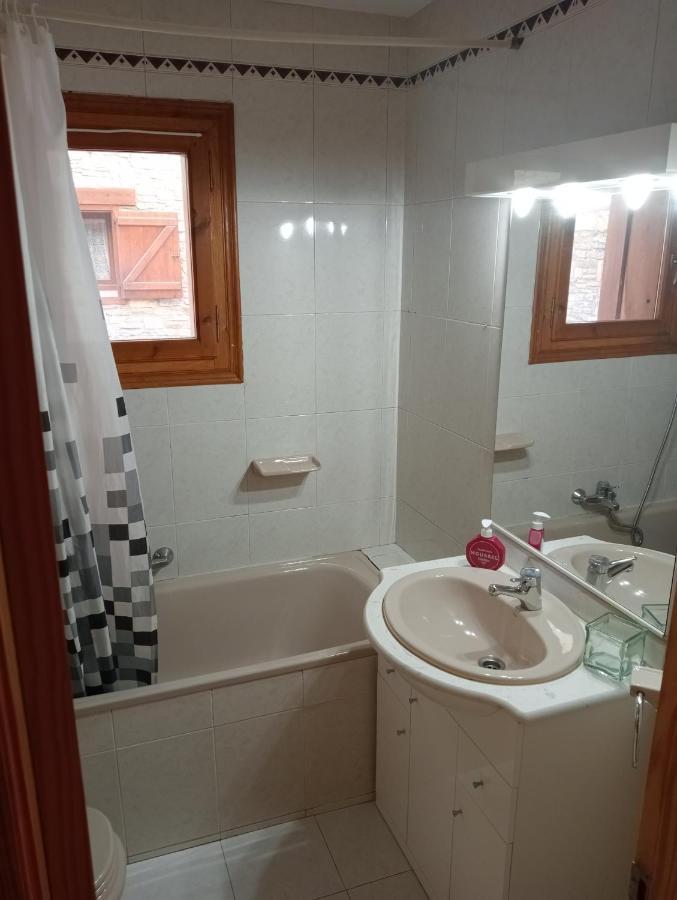 Apartamento Con Terraza Y Vistas Panoramicas En Tauell Eksteriør bilde