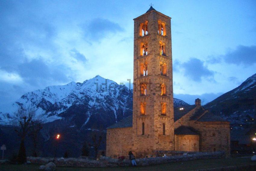 Apartamento Con Terraza Y Vistas Panoramicas En Tauell Eksteriør bilde